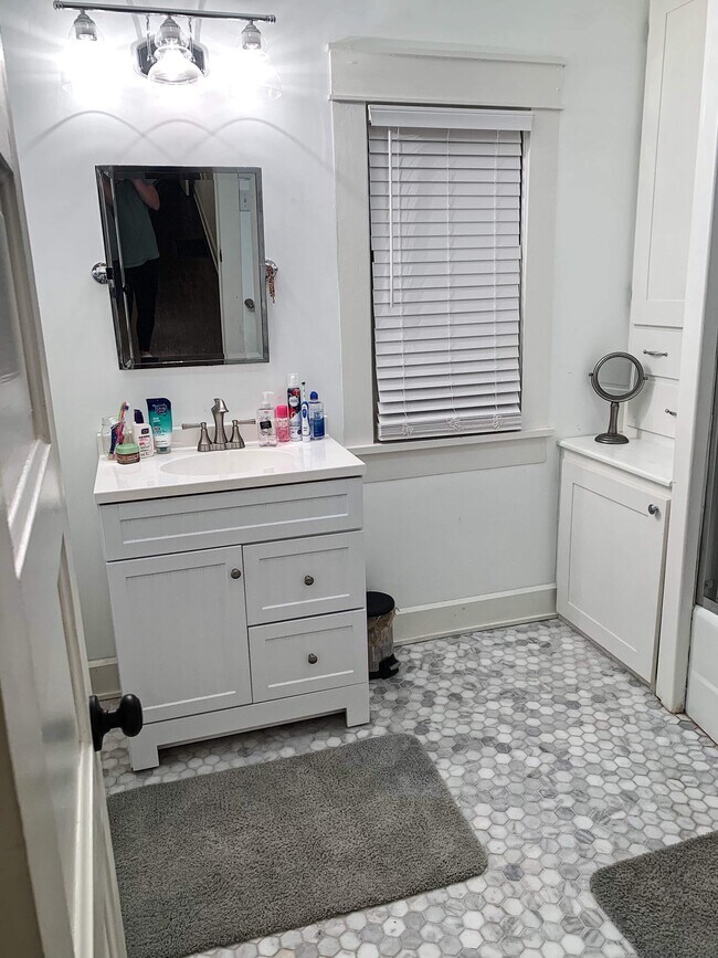 Bathroom - 803 E 1st St