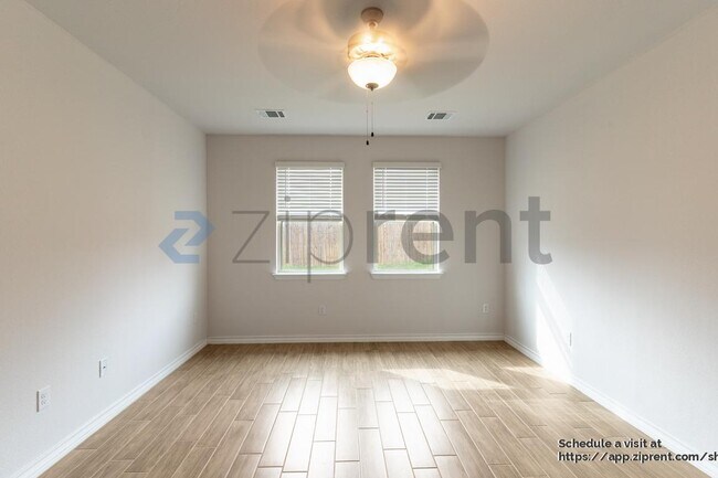 Building Photo - 7603 Elk Grove Path