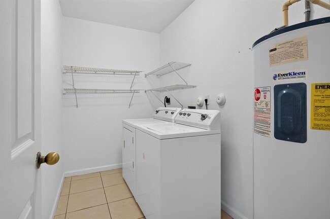 Building Photo - 5732 SW 162nd Pass