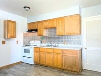 Building Photo - 15251 Lincoln Way W