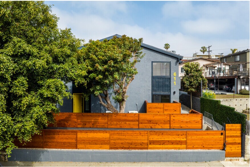 Building Photo - 611 Occidental Blvd