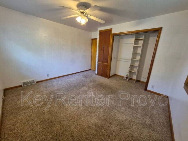 Building Photo - 629 E 180 N
