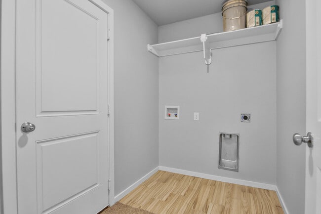 Building Photo - 7526 104th St