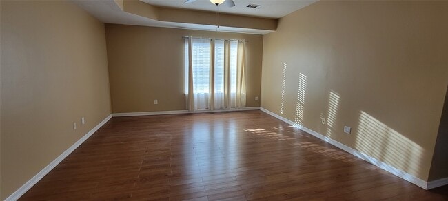 Building Photo - 4427 Eaglewood Trail Dr