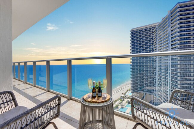 Building Photo - 4111 S Ocean Dr