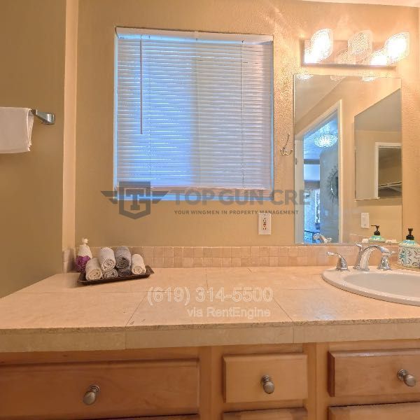 Building Photo - 8356 Via Sonoma