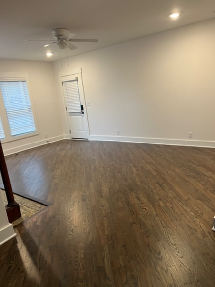 Building Photo - 526-528-528 S Market St