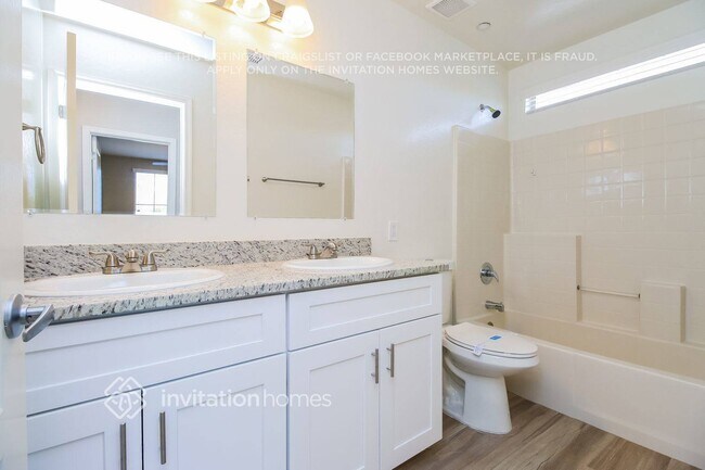 Building Photo - 10473 E Raintree Dr