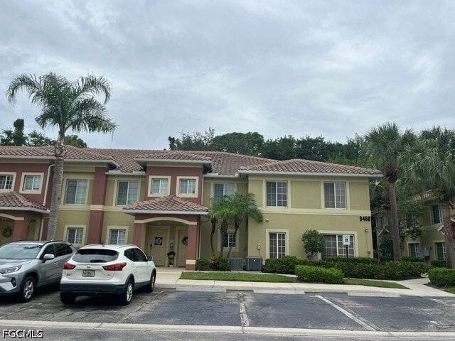 Building Photo - 9460 Ivy Brook Run