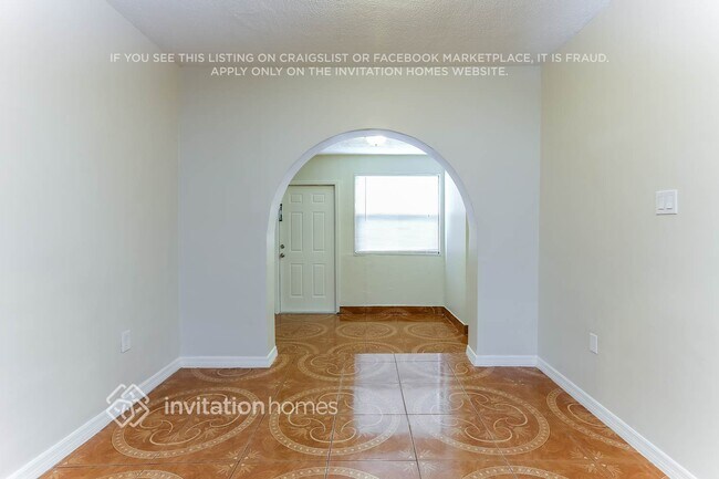 Building Photo - 241 N 69th Ave