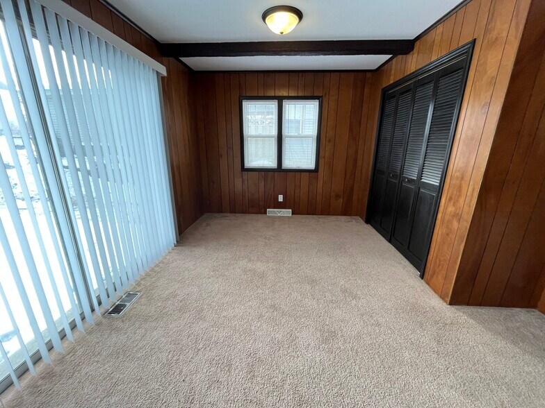 Building Photo - 615 Washington Ave