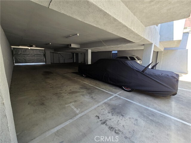 Building Photo - 1054 Harrison Ave