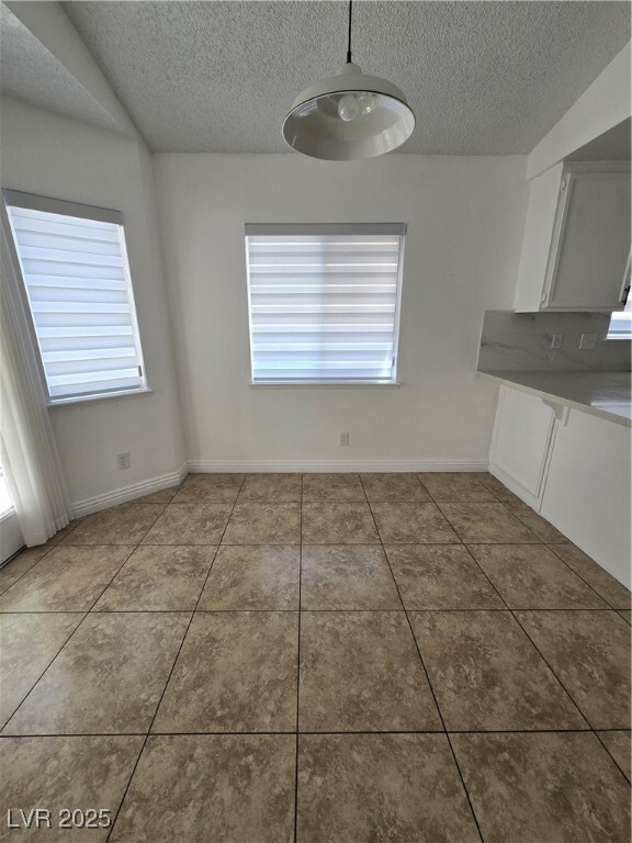 Building Photo - 9104 Quiet Cove Way