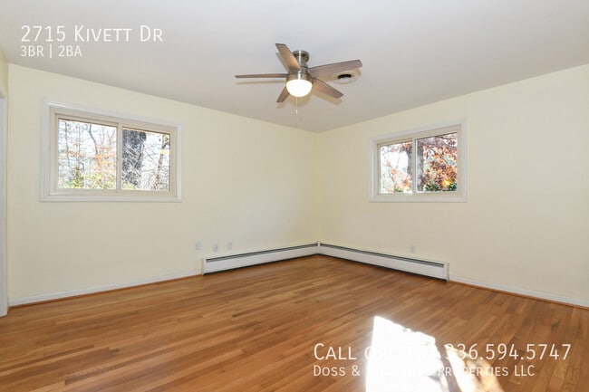 Building Photo - 2715 Kivett Dr