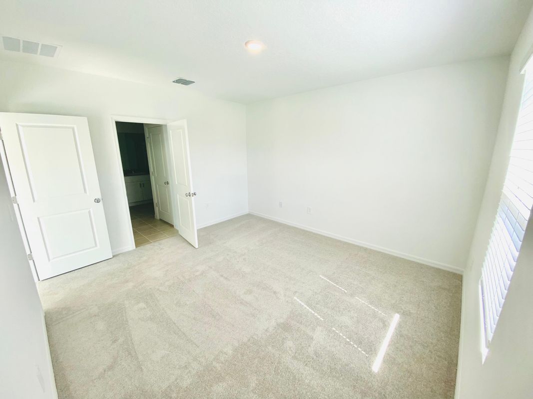 Building Photo - 4799 Guinep Ln
