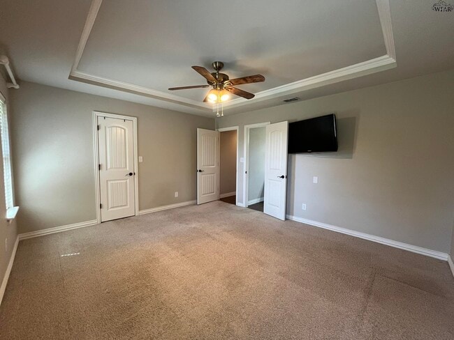 Building Photo - 4863 Rhea Rd