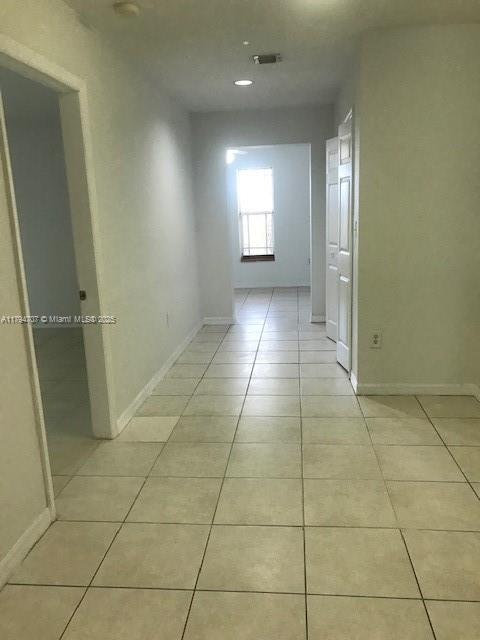 Building Photo - 7920 Grand Canal Dr