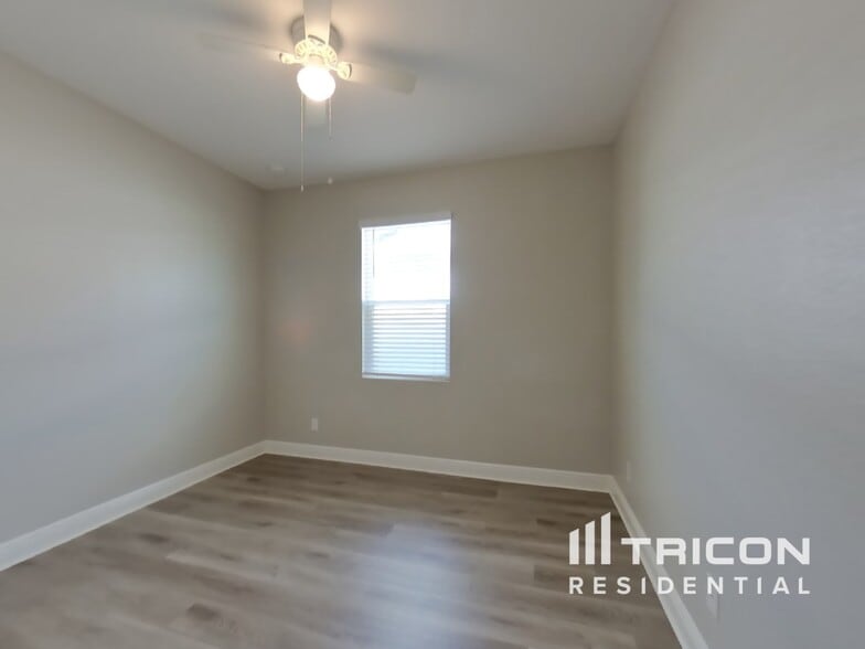 Building Photo - 3200 Wauseon Dr
