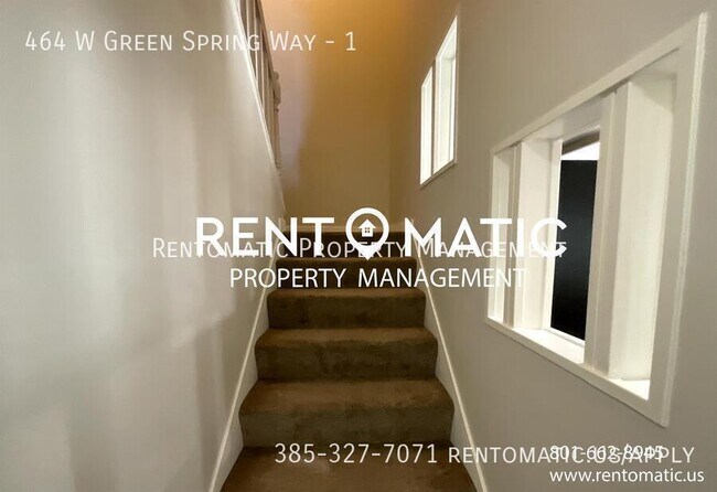 Building Photo - 464 Green Spring Way