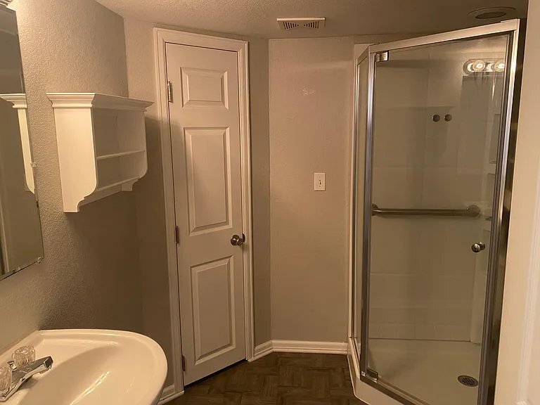 Building Photo - 5685 S Quemoy Ct
