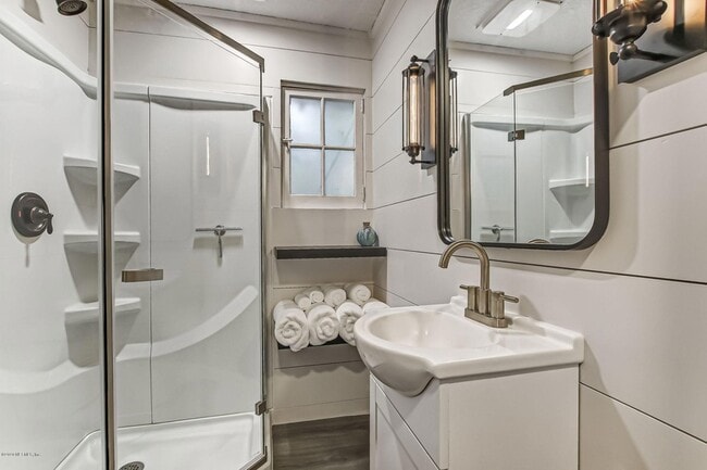 Building Photo - 4050 McGirts Blvd