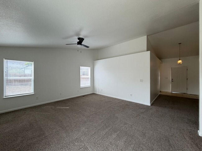 Building Photo - 411 Wasatch Cir