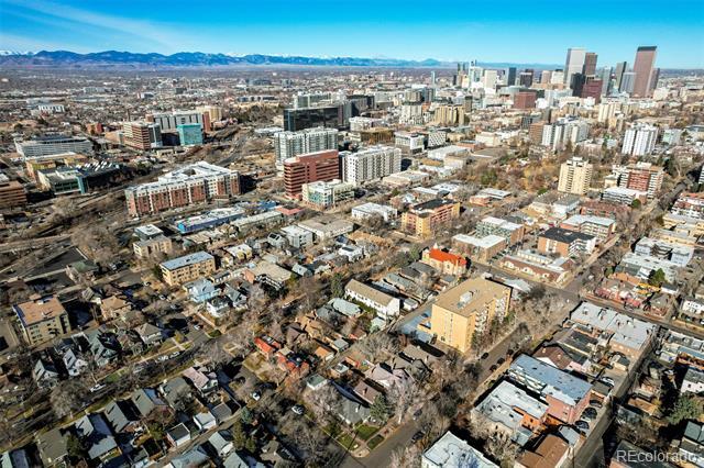 Building Photo - 590 Logan St