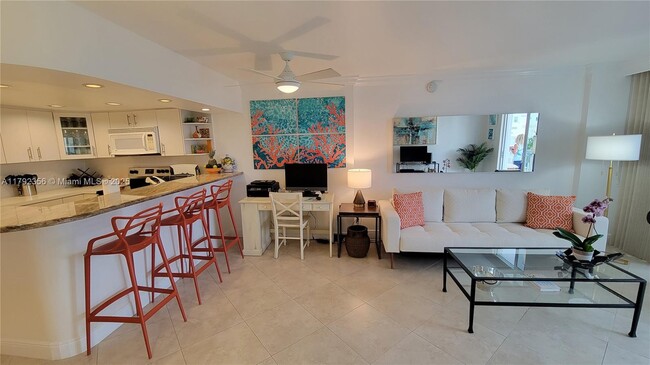 Building Photo - 401 Ocean Dr