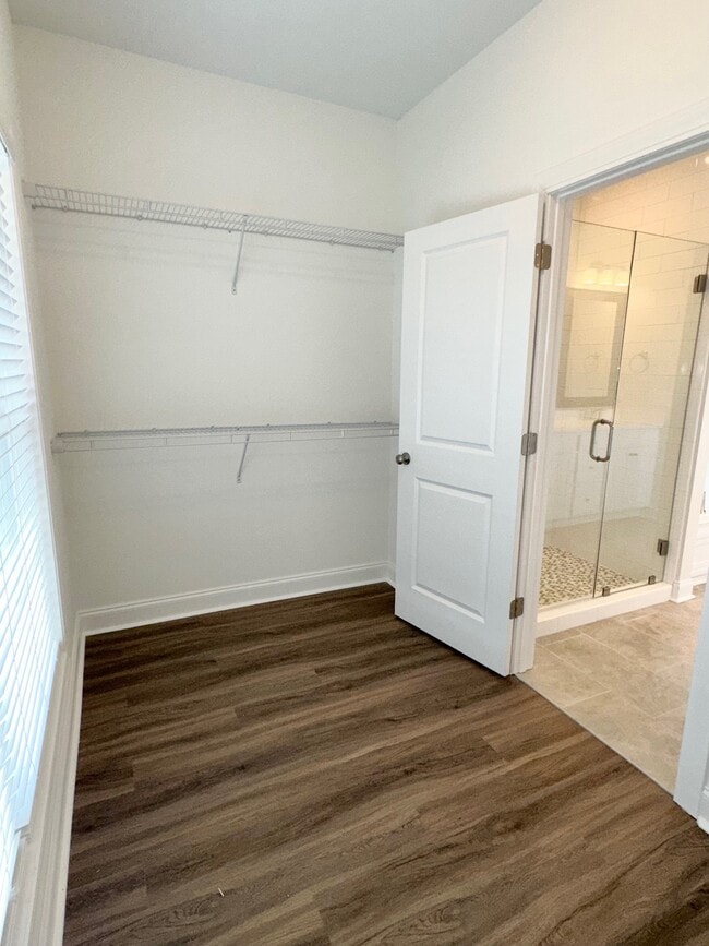 Building Photo - 3113 Drumfinn Dr