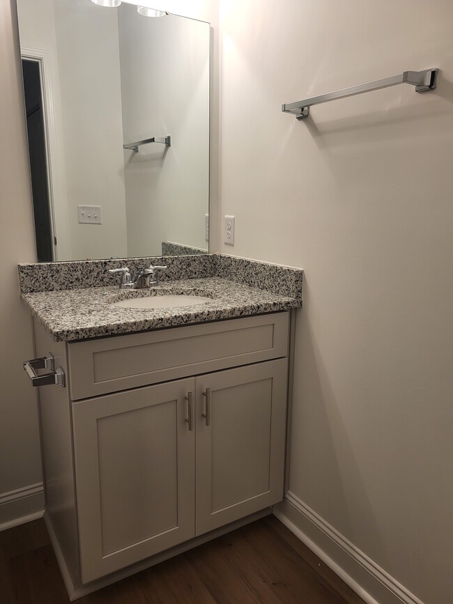 Building Photo - 96 Beaumont Dr