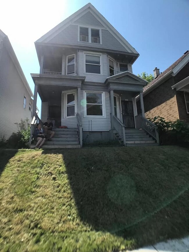 Building Photo - 1957 S 11th St