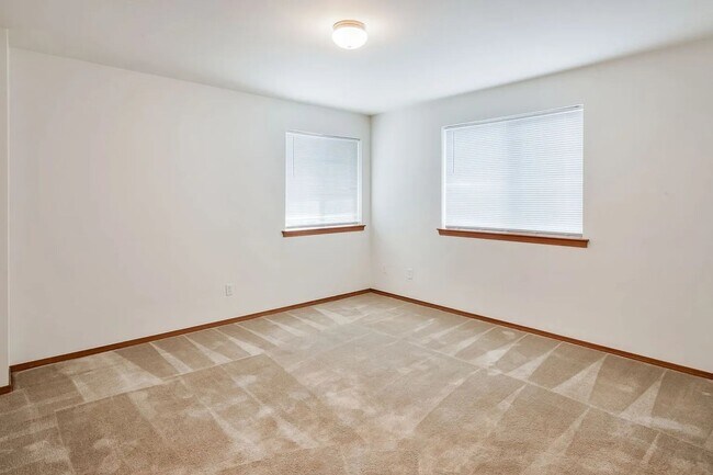 Building Photo - 4Bd/2.5Ba Lake Stevens House
