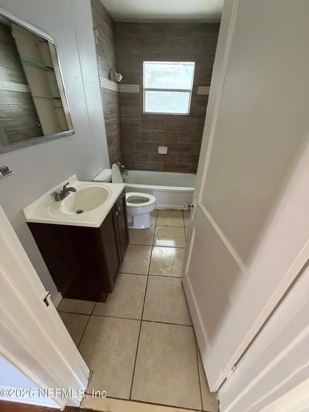 Building Photo - 837 St Clair St