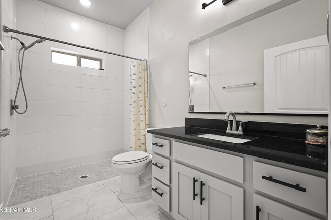 Building Photo - 2332 Mike Price Dr