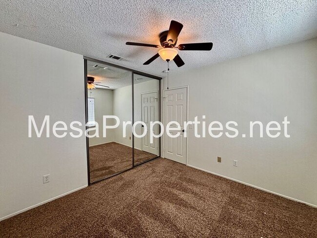 Building Photo - 14145 Heritage Ct