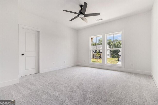 Building Photo - 7043 Foundry Dr