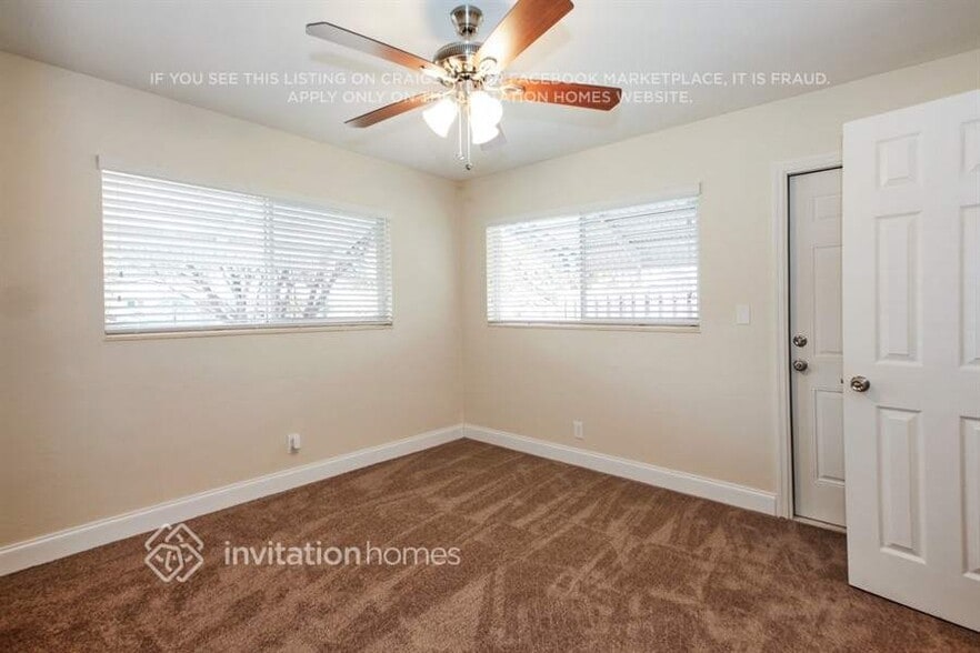 Building Photo - 1201 NE 26th Terrace