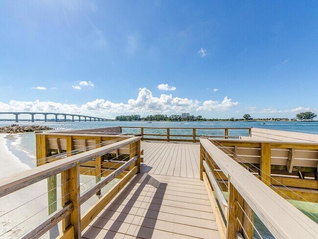 Building Photo - 675 S Gulfview Blvd