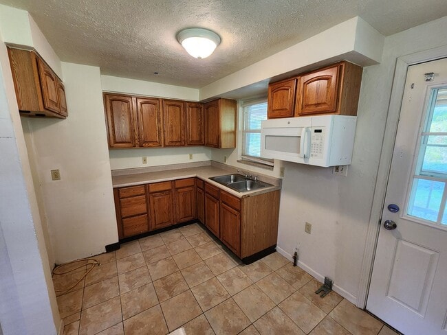 Building Photo - COMING SOON! This is a Lease-to-Own – Not ...