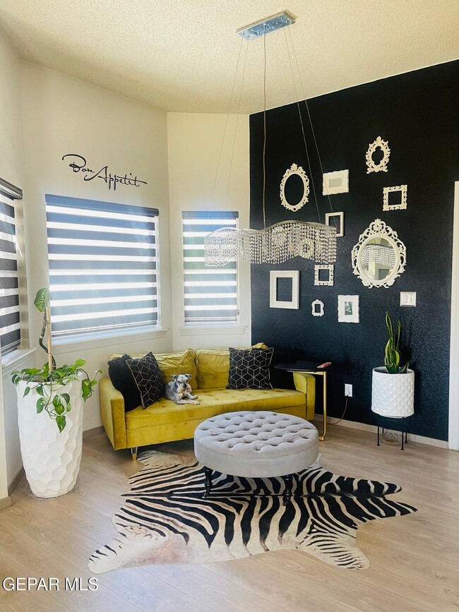 Building Photo - 1213 Desert Canyon Dr