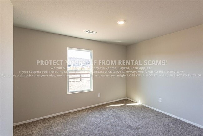 Building Photo - 2590 S Ouachita Dr