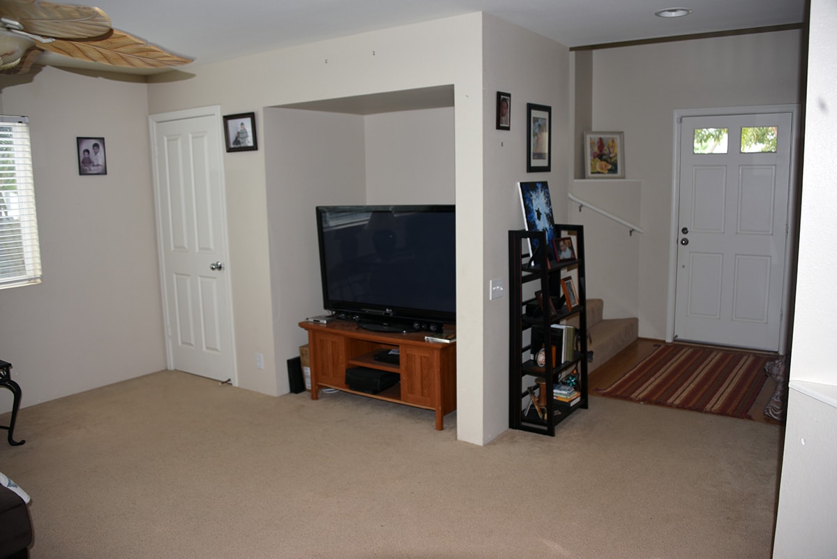 Living room & main entry - 91-201 Ho'Oka'Ahea Pl