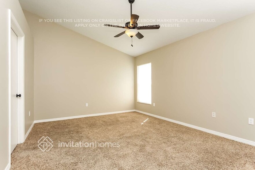 Building Photo - 4416 11th Ave E