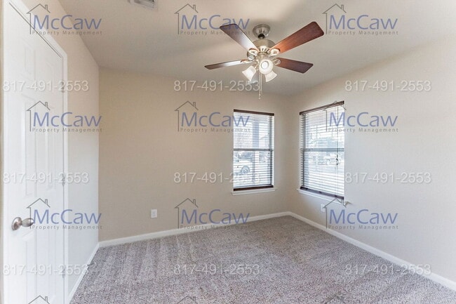 Building Photo - 9133 Sun Haven Way