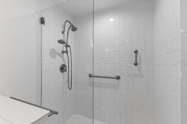 Building Photo - 3010 W Grovewood Ct