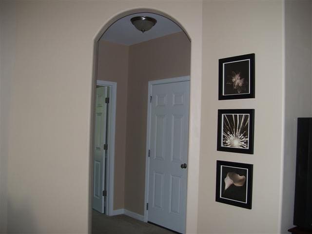 Building Photo - 35 Chapel Lake N