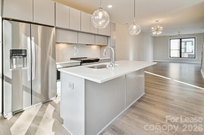 Building Photo - 4532 Radler Ct