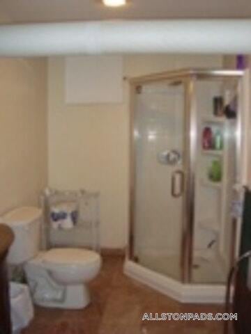 Building Photo - 4 Farrington Ave