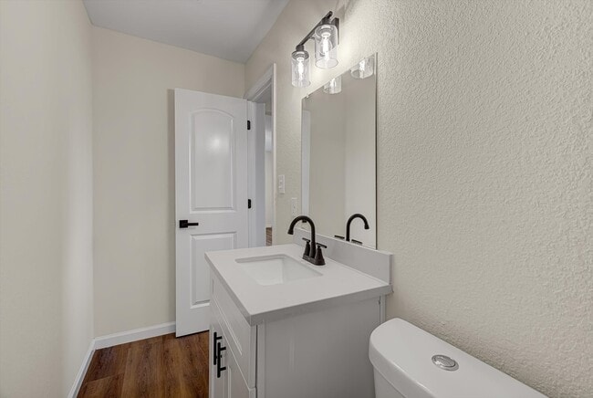 Building Photo - 6608 Avenue O