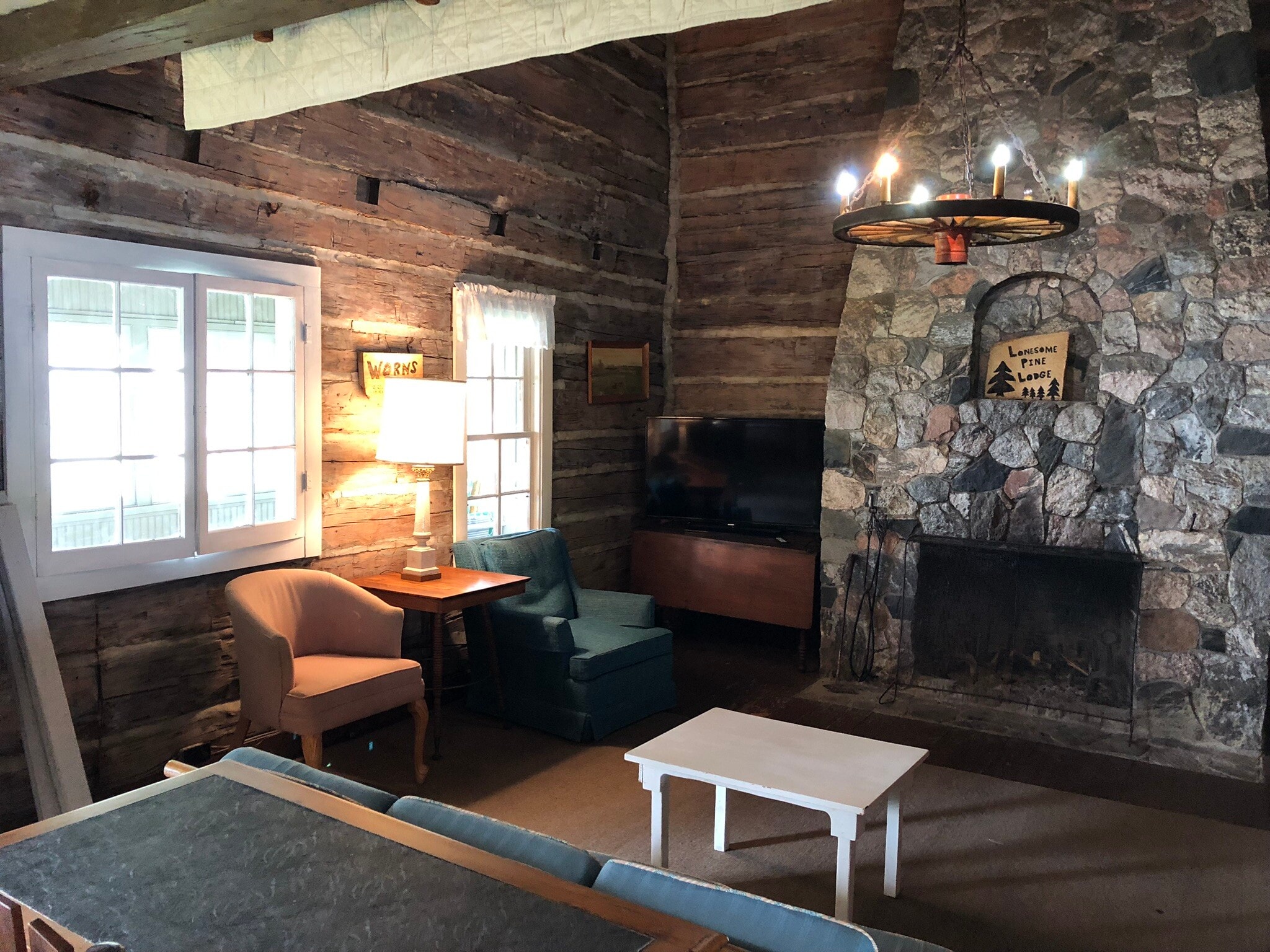 Living Room - 7990 Paradise Trl